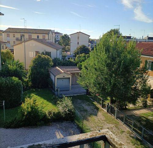 appartamento in vendita a Treviso in zona Ghirada / San Zeno