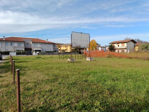 terreno agricolo in vendita a Treviso in zona Canizzano