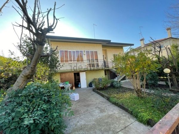 casa indipendente in vendita a Treviso in zona Centro Storico