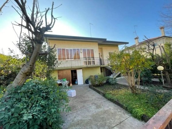 casa indipendente in vendita a Treviso in zona Centro Storico