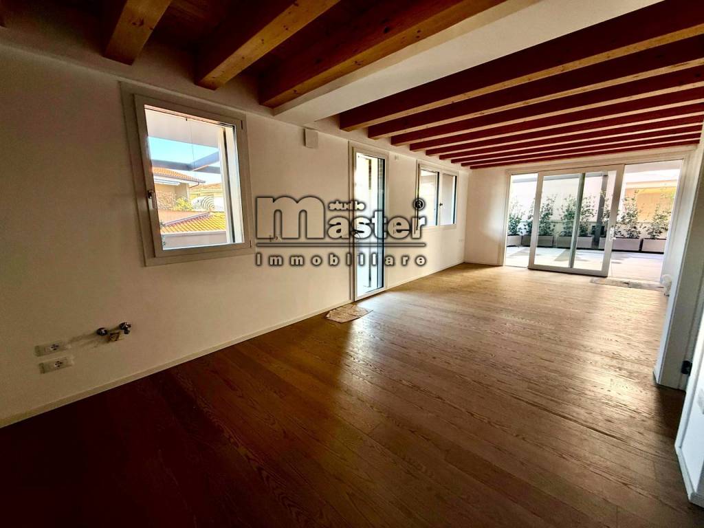 appartamento in vendita a Treviso in zona Centro Storico