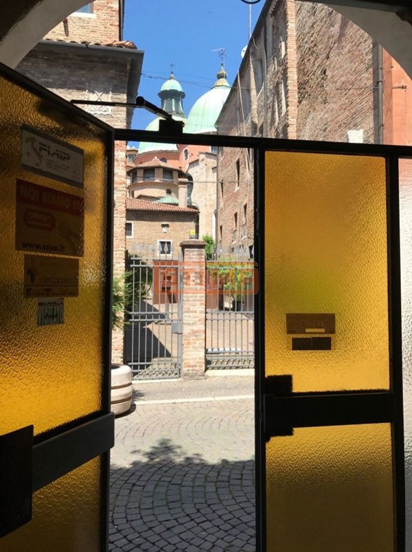 negozio in vendita a Treviso