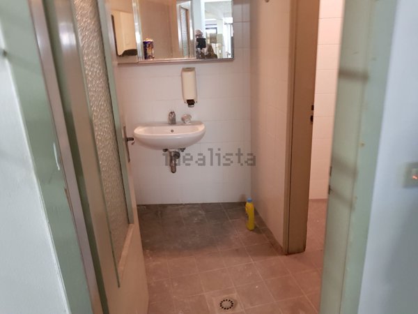 locale di sgombero in vendita a Treviso in zona Ghirada / San Zeno