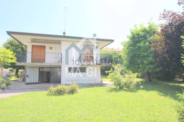 casa indipendente in vendita a Treviso in zona San Lazzaro