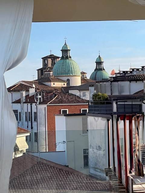 appartamento in vendita a Treviso in zona Centro Storico