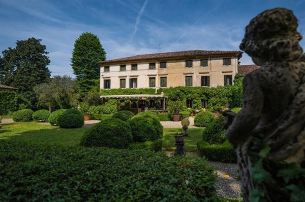 casa indipendente in vendita a Treviso in zona Centro Storico