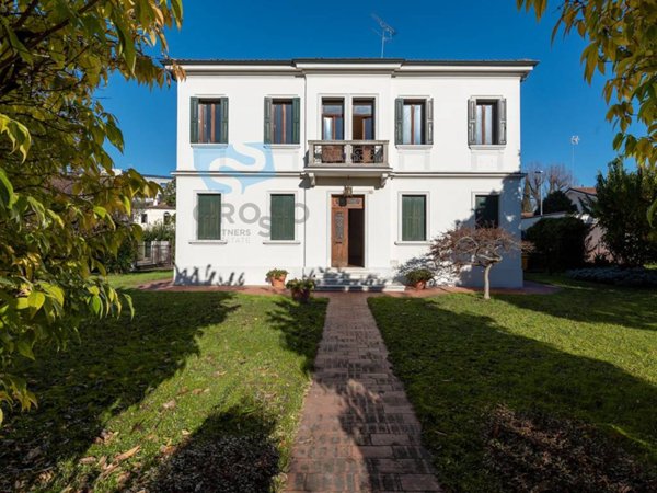 casa indipendente in vendita a Treviso