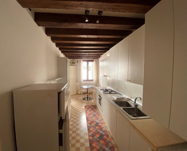 appartamento in vendita a Treviso in zona Centro Storico