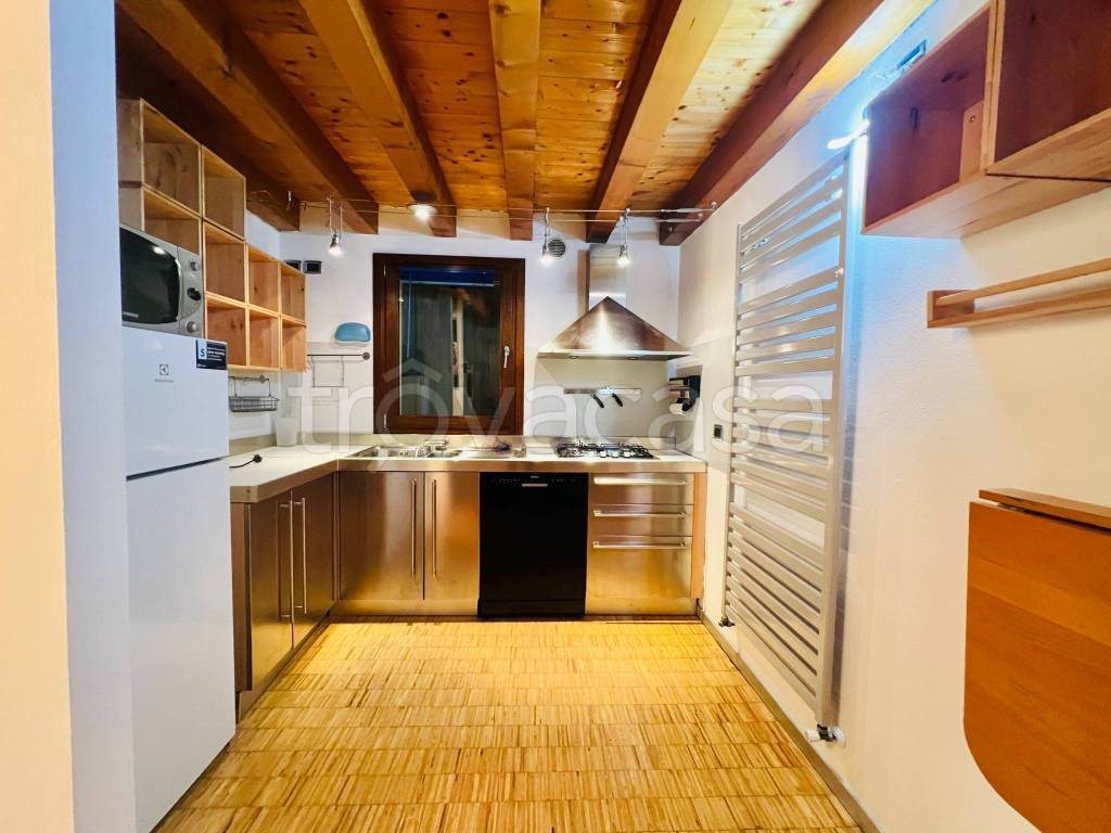 casa indipendente in vendita a Treviso in zona Sant'Antonino