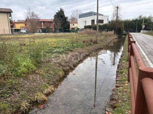terreno edificabile in vendita a Treviso in zona San Pelaio