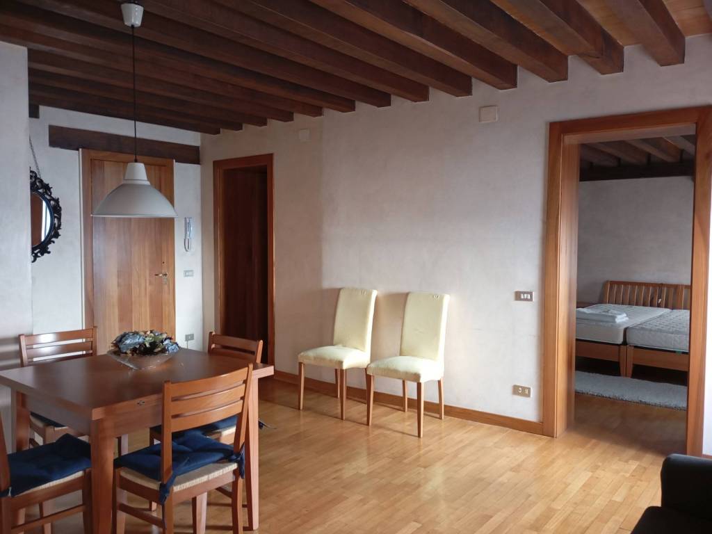 appartamento in vendita a Treviso in zona Centro Storico