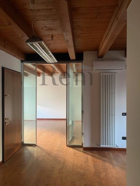 ufficio in vendita a Treviso