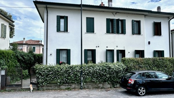casa indipendente in vendita a Treviso in zona Centro Storico