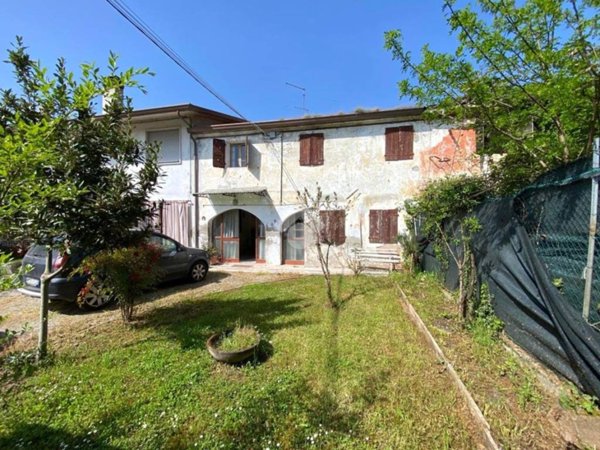 casa indipendente in vendita a Treviso in zona Ghirada / San Zeno