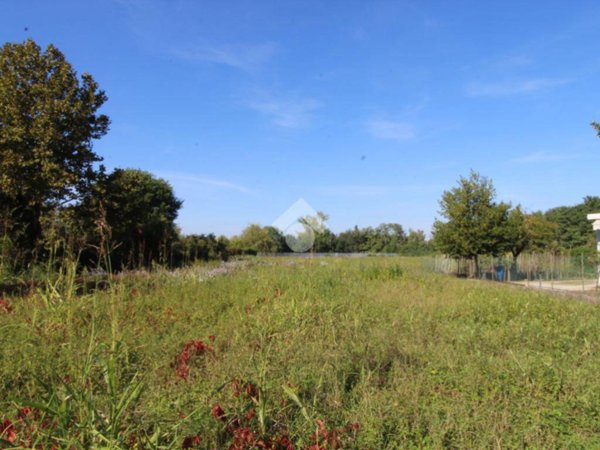 terreno edificabile in vendita a Treviso in zona Ghirada / San Zeno