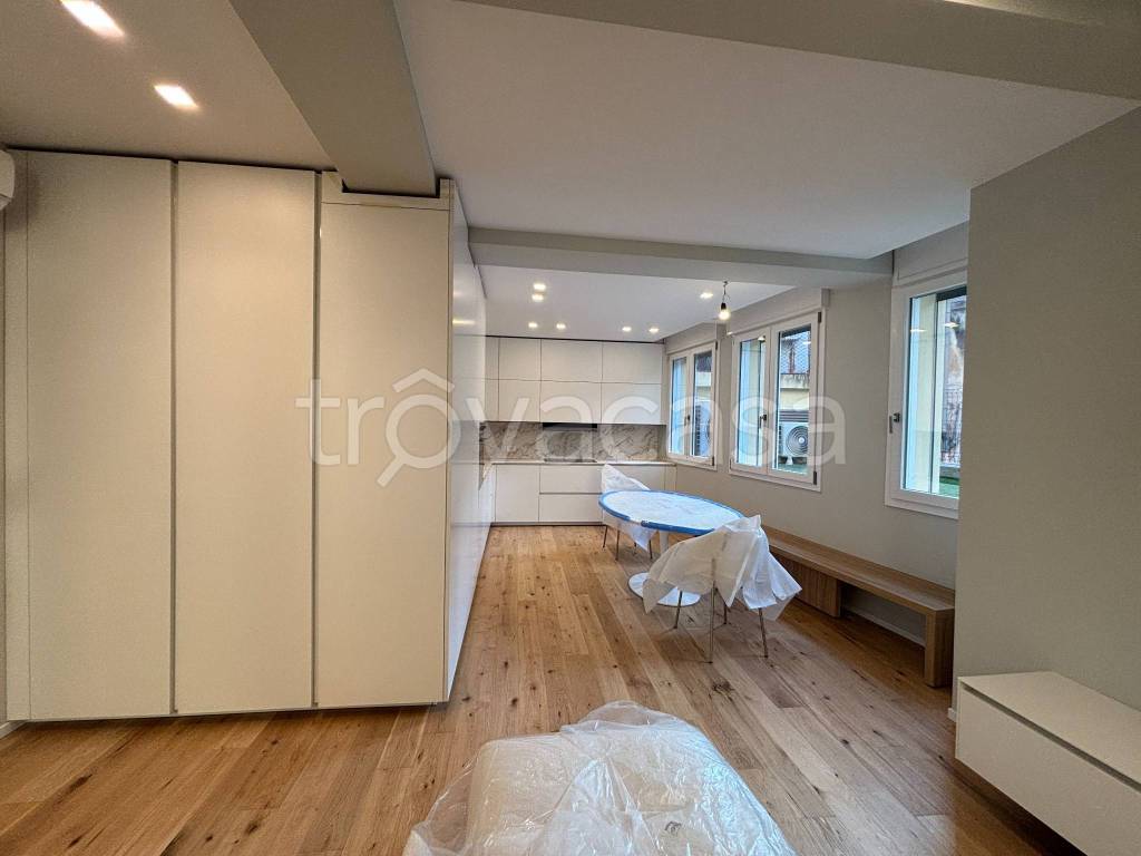 appartamento in vendita a Treviso in zona Centro Storico