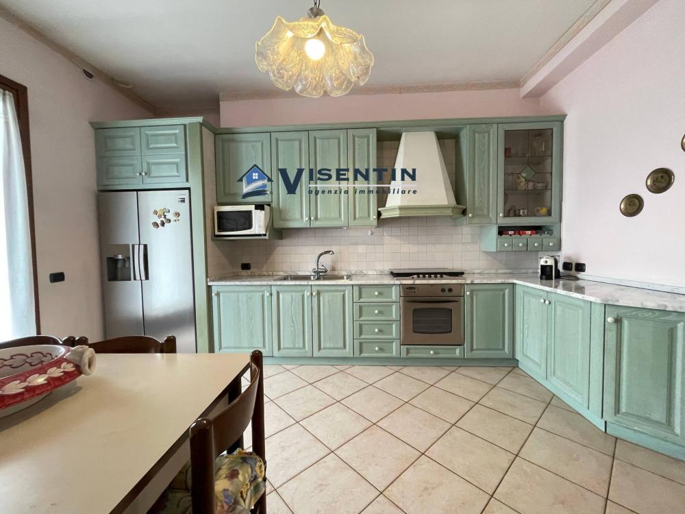 appartamento in vendita a Treviso in zona Santa Bona