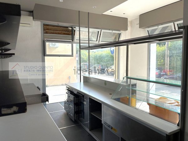 locale commerciale in vendita a Treviso