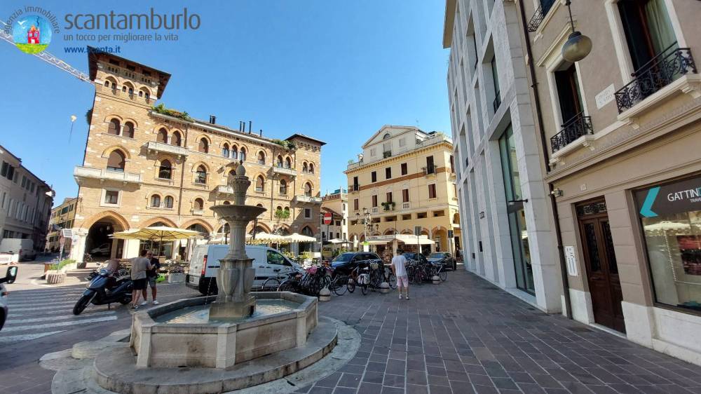 negozio in vendita a Treviso in zona Centro Storico