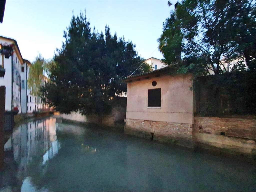 negozio in vendita a Treviso