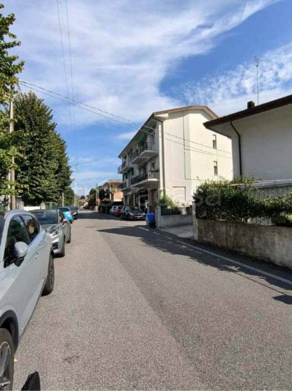 appartamento in vendita a Treviso in zona Ghirada / San Zeno