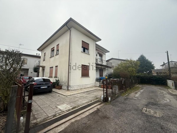 casa semindipendente in vendita a Treviso in zona San Pelaio