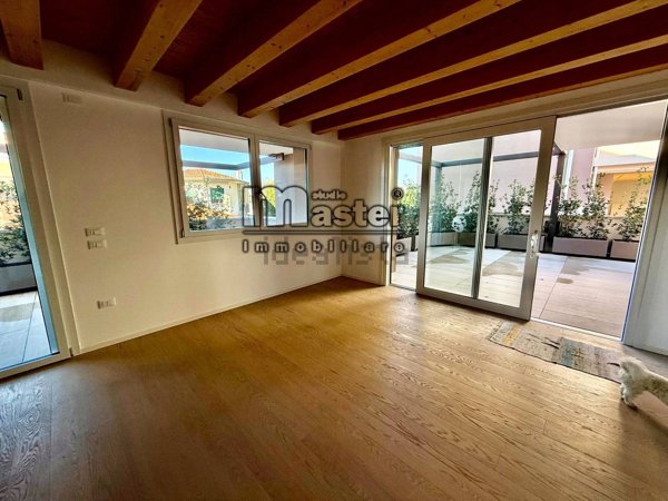 appartamento in vendita a Treviso in zona Centro Storico