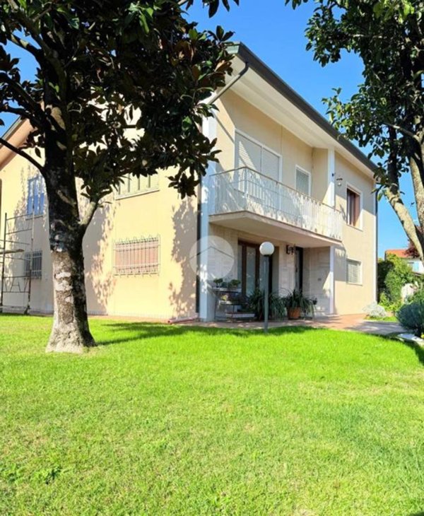 casa indipendente in vendita a Treviso in zona San Pelaio