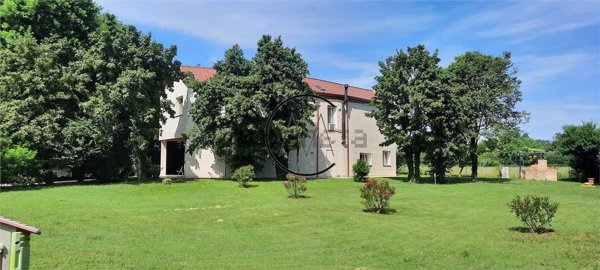 casa indipendente in vendita a Treviso in zona Santa Bona