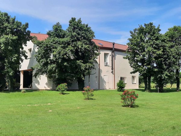 casa indipendente in vendita a Treviso in zona San Pelaio