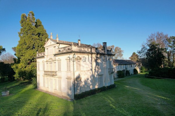 villa in vendita a Treviso in zona Ghirada / San Zeno
