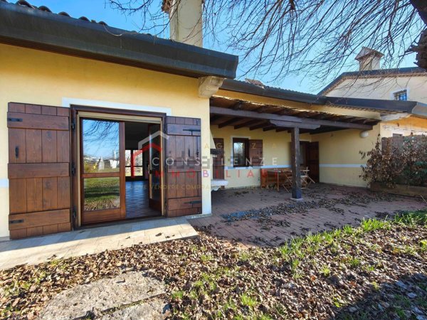 casa indipendente in vendita a Treviso in zona Santa Bona