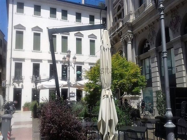 ufficio in vendita a Treviso in zona Centro Storico