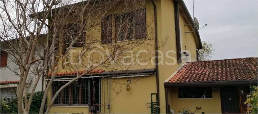 casa indipendente in vendita a Treviso in zona Monigo