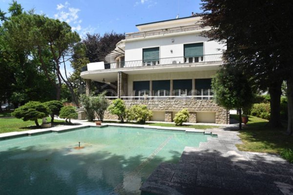 villa in vendita a Treviso in zona Ghirada / San Zeno