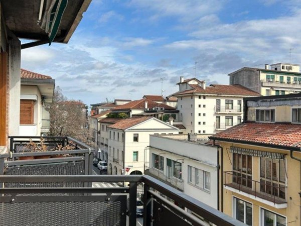 appartamento in vendita a Treviso in zona Centro Storico