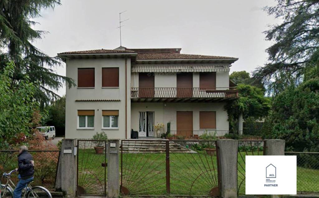 appartamento in vendita a Treviso in zona Ghirada / San Zeno