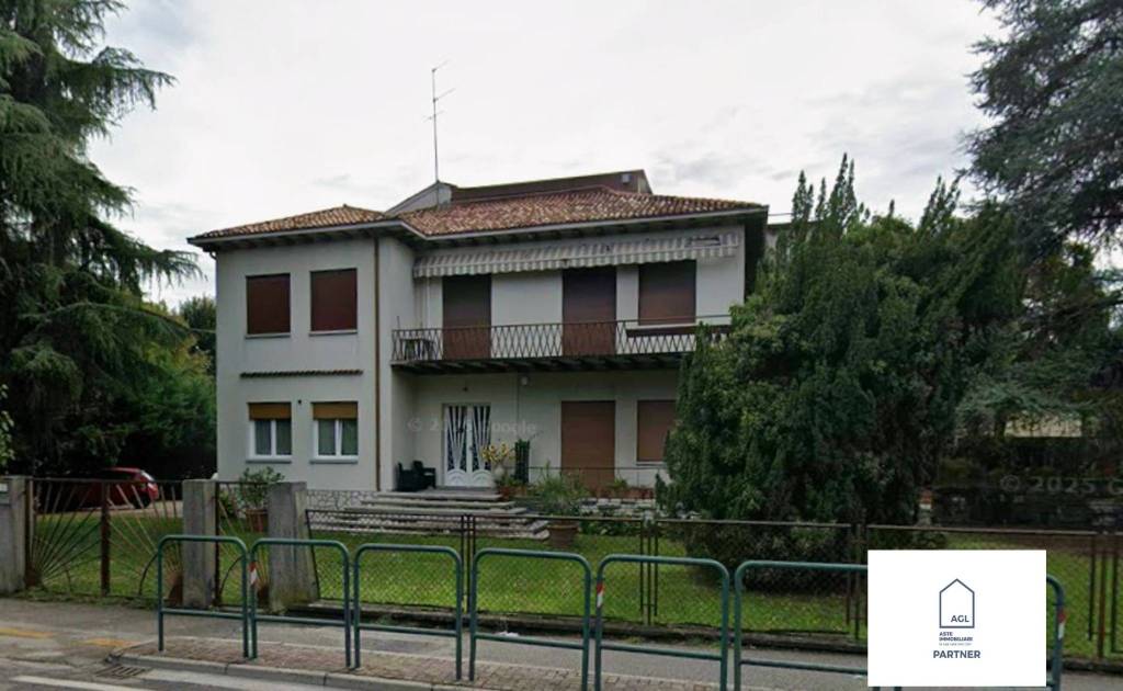 appartamento in vendita a Treviso in zona Ghirada / San Zeno