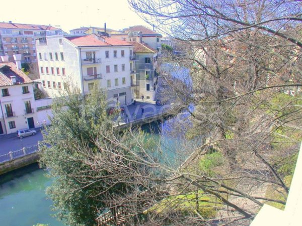 appartamento in vendita a Treviso in zona Centro Storico