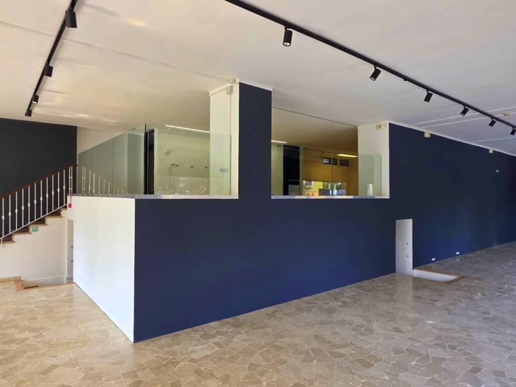 negozio in vendita a Treviso in zona Centro Storico