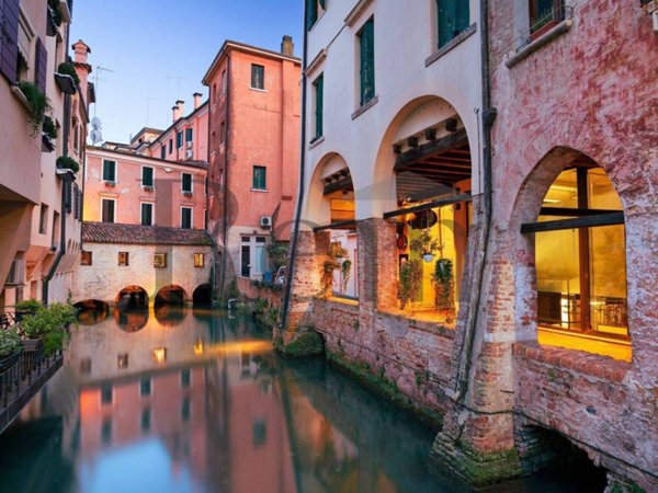 casa indipendente in vendita a Treviso in zona Centro Storico
