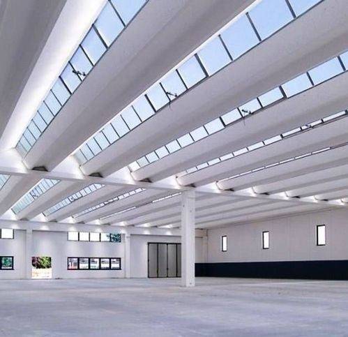 capannone in vendita a Treviso in zona Canizzano