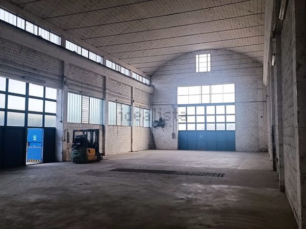 capannone in vendita a Treviso in zona Sant'Angelo