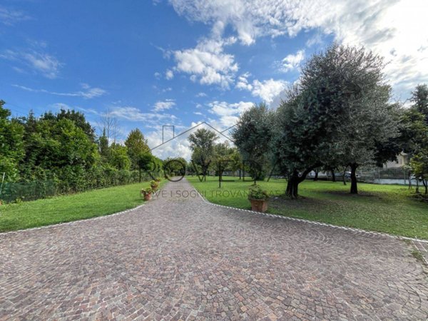 casa indipendente in vendita a Treviso