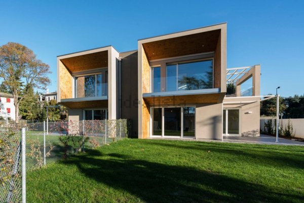 casa indipendente in vendita a Treviso