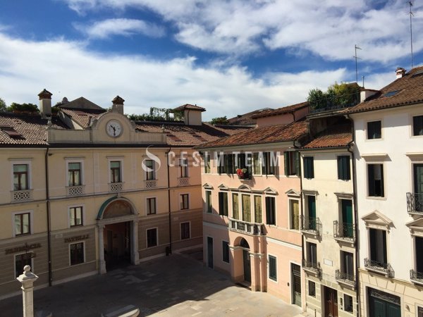 appartamento in vendita a Treviso in zona Centro Storico
