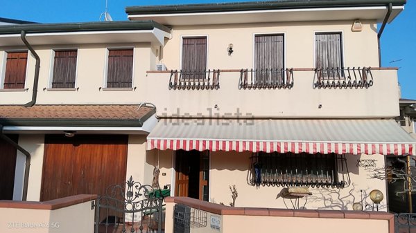 casa indipendente in vendita a Treviso in zona Sant'Angelo