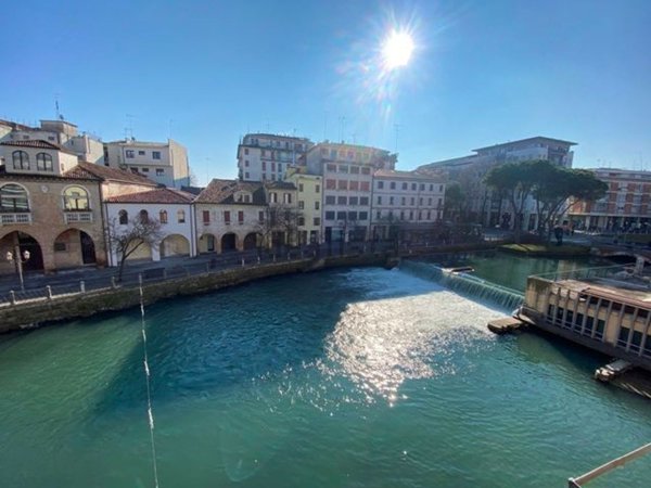 appartamento in vendita a Treviso in zona Centro Storico