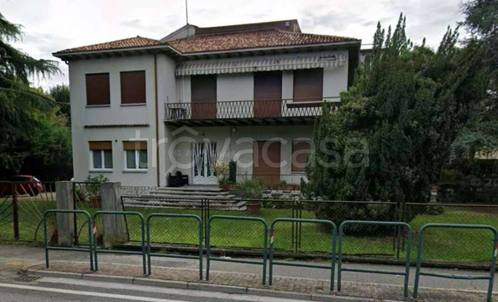 appartamento in vendita a Treviso in zona Ghirada / San Zeno
