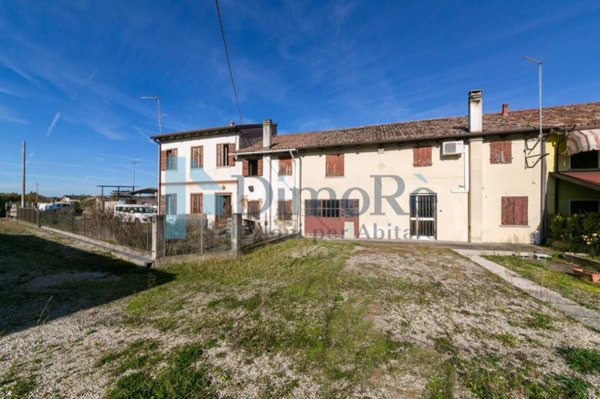 casa indipendente in vendita a Treviso in zona Canizzano